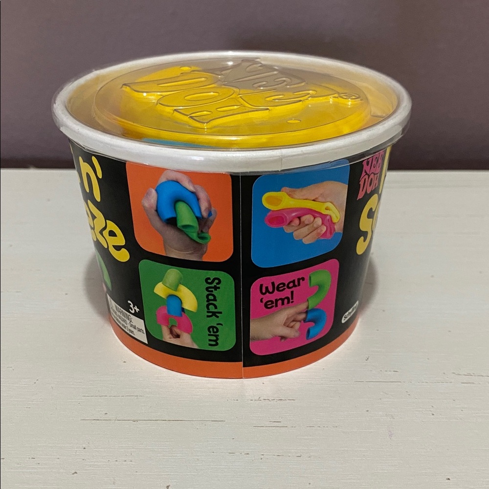 Schylling NeeDoh Mac N' Squeeze Novelty Sensory Fidget Stress Relief Toy - Picture 4 of 7